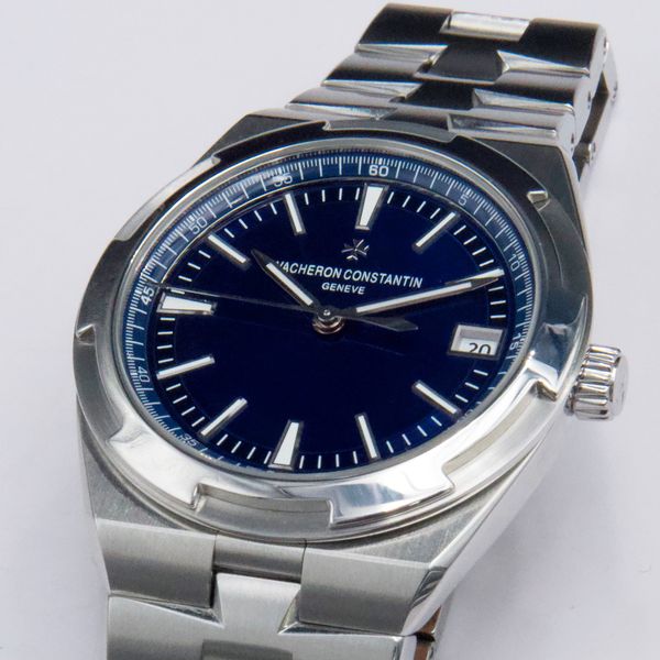 Vacheron Constantin Overseas 4500V/110A-B128